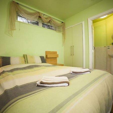 The Missing Sock Bed & Breakfast Cambridge  Exterior photo